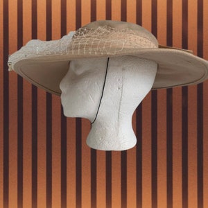 Beige Wool Felt Wide Brim Hat with Netting // Mid Century Gwenn Pennington Michael Howard