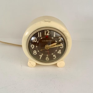 1940s General Electric Table Clock