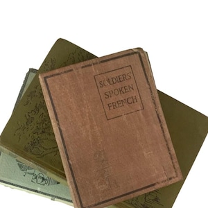 1900s Hardcover Soldiers&#39; Spoken French Book