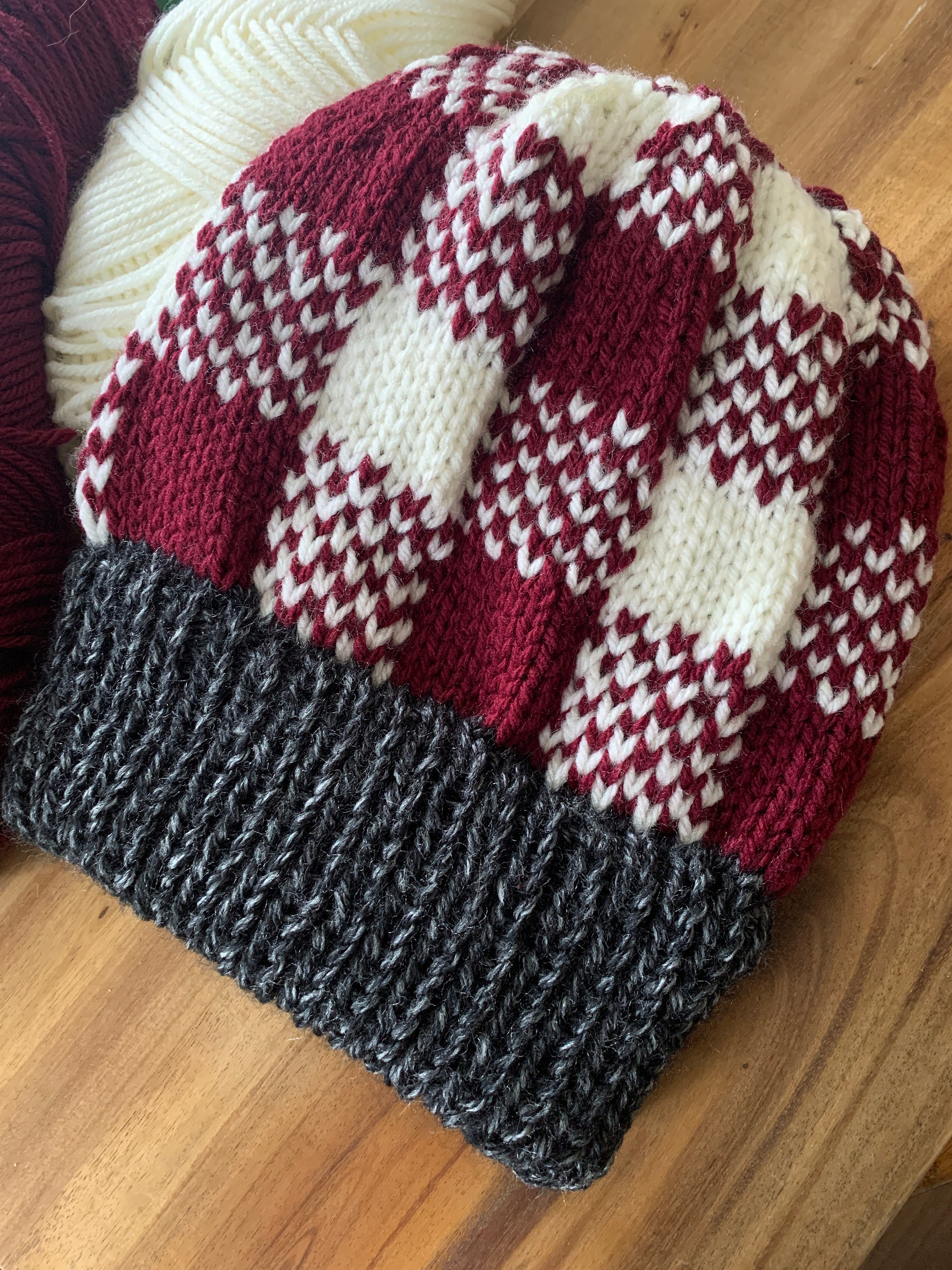 ハンドメイドバッファローチェック柄ニットビーニー：ウール混紡