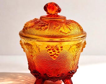 Jeannette Glass Amberina Covered Footed Candy Dish