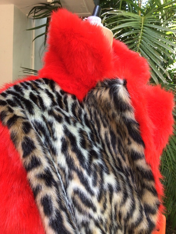 Jakke red faux fur jacket w. Animal print front 10 - image 4