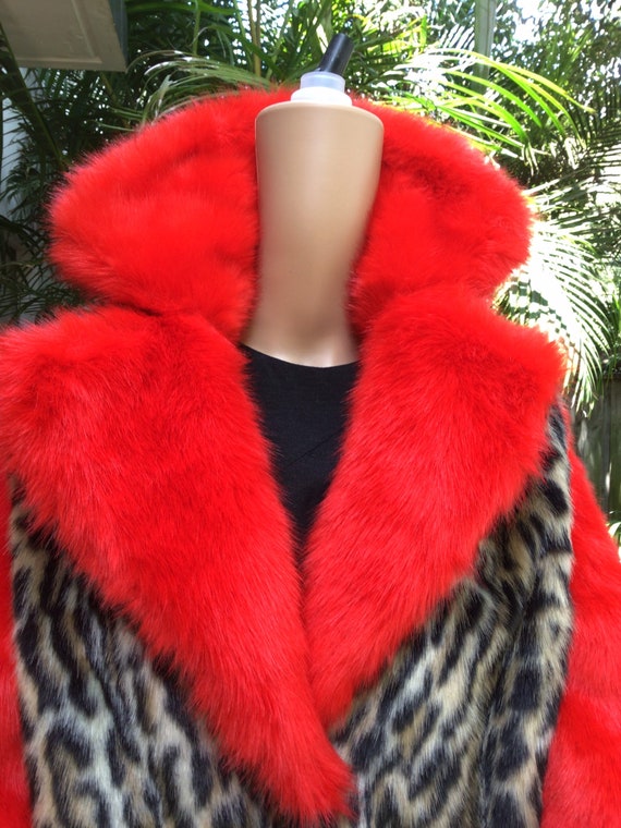 Jakke red faux fur jacket w. Animal print front 10 - image 3