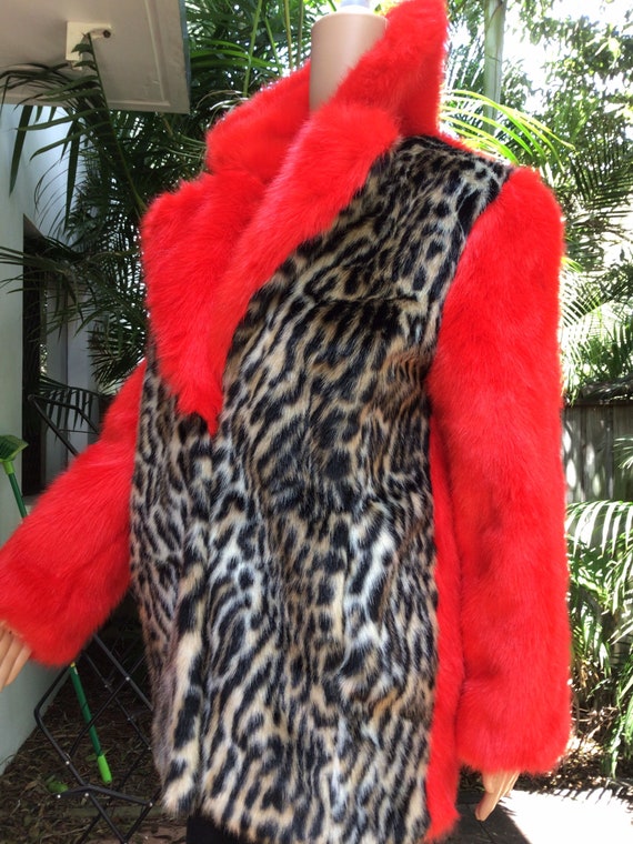 Jakke red faux fur jacket w. Animal print front 10 - image 5