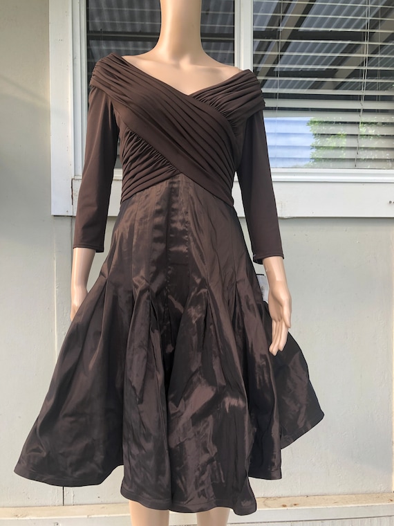 tadashi brown dress Vtg 80s Espresso Ruched Crossover Bodice, Gored Skirt 10 Size:11½ Gowns Intricately embroidered lace promoeligible1 H & M women's