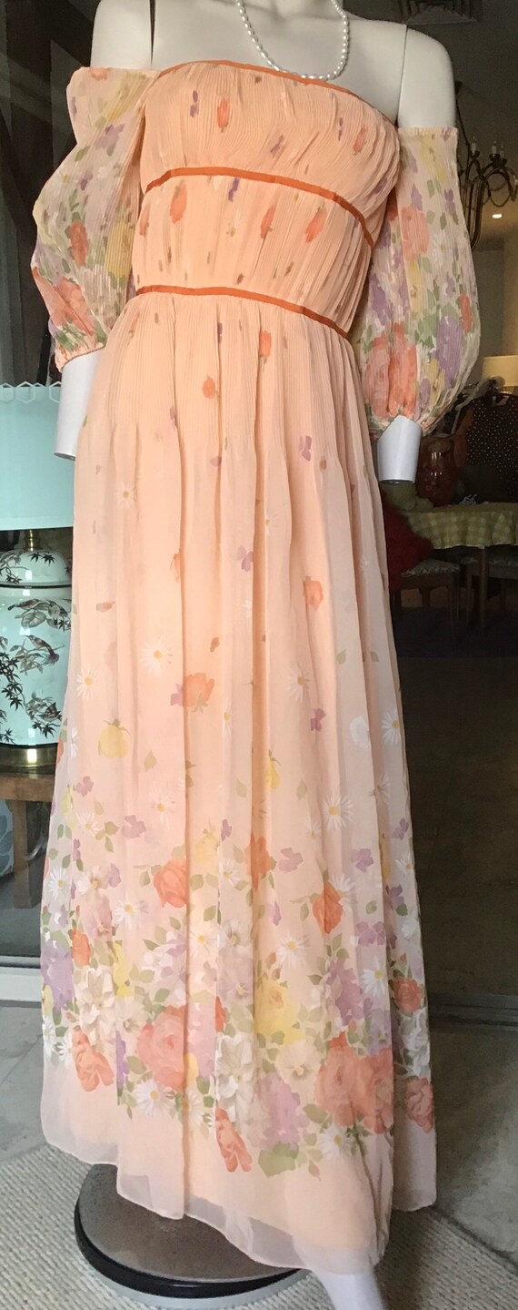 Vtg 70s Victor Costa maxi peach floral occasion dr