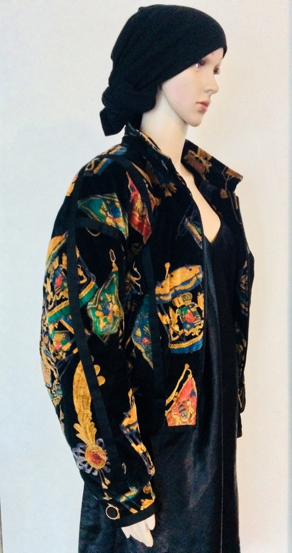 Vintage ESCADA 80s velvet Bomber Jacket