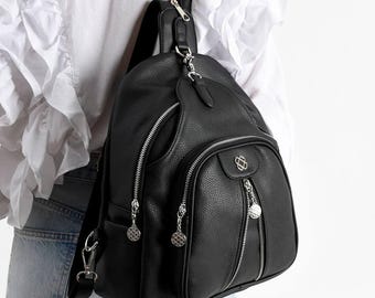 Multi-pocket Soft Faux Leather Backpack With Casual Logo  display picture 3
