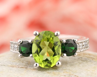 Natural Green Peridot Solid 14K White Gold Diamond Ring-antique