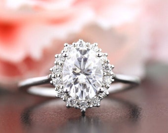 IGI Certified Lab Grown Diamond Solid 14K White Gold Halo Cluster  Engagement Ring
