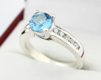 Natural Swiss Blue Topaz Solid 14K White Gold Antique Ring