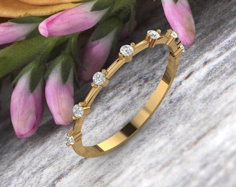 Dainty 7 Moissanites Ring in 14k Solid Gold, Lovely Gift for Her, Delicate Stackable Ring, Thin Moissanite Ring