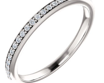 14k White Gold  Natural Diamond Wedding Band Ring