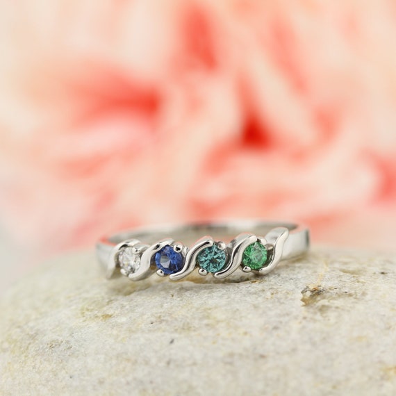 Fleur Swirl Design Mother's Family Birthstone Ring Fleur Swirl Design Mother's Family Birthstone Ring