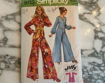 Vintage 1970's Simplicity Misses' & Women's Jiffy Jumpsuit - Size. 14