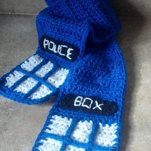 Dr who inspired scarf, tardis crochet scarf, police box.