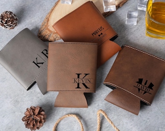 Refroidisseur de canettes en cuir personnalisé, Refroidisseur de canettes personnalisé pour garçons d'honneur, Refroidisseur de canettes de bière en cuir gravé, Cadeau pour lui, Cadeau pour garçons d'honneur