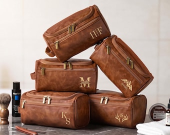 Trousse de toilette en cuir gravé, trousse de voyage personnalisée pour homme, cadeau d'anniversaire pour lui, cadeau pour les garçons d'honneur