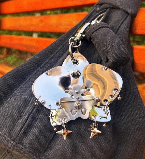 Punk Silver Metal Butterfly Keychain,Handmade Butterfly Bag Accessory,90s Grunge Keychain,Gothic Silver Butterfly Jewelry,Christmas Gift