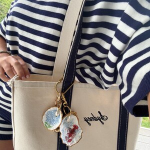 Oyster Shell Key Chain with Bag Clip