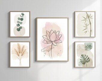 Peut inclure: Un ensemble de cinq cadres muraux présentant des illustrations botaniques. L'impression centrale montre une fleur de lotus rose, tandis que les quatre plus petites impressions environnantes représentent des feuilles d'eucalyptus, de l'herbe de la pampa, des tiges de bambou et des feuilles de monstera.