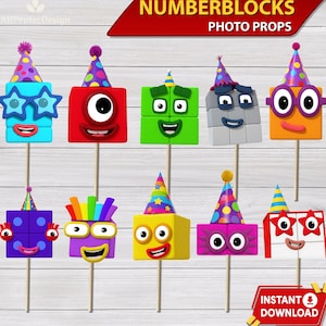 Fotorekwisieten met kleurrijke cijferblokken: afdrukbare kinderfeestmaskers (digitaal bestand)