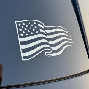 American Flag Car Decal – USA Patriotic Vinyl Sticker for Cars, Trucks, Windows, Coolers & Laptops