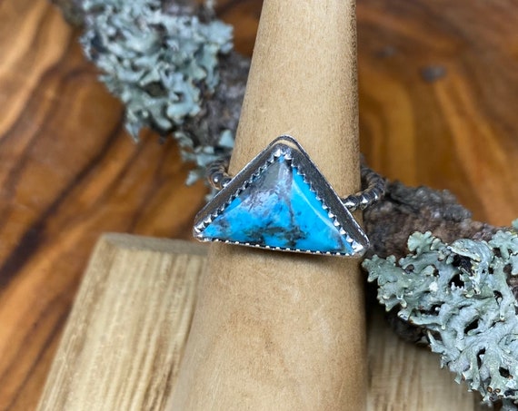 Faceted triangle turquoise stacker ring in silver