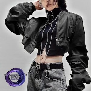 Women's Casual Retro Jacket | Long Sleeve Punk Alternative Coat | Gothic Vintage Y2k Fashion
.
Cropped gothic streetwear jacket for women with long sleeves and edgy punk Y2K fashion design, perfect for alternative outfits.