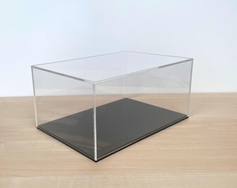 Clear Acrylic Display Case with Black or White Base – Dustproof Perspex Box