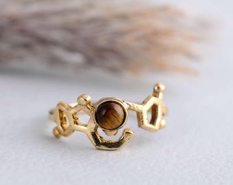 Handgefertigter Tigeraugenring aus Messing – Geometrischer Boho-Schmuck