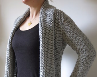 PATTERN Courie In Chunky Knit Cardigan / Textured Cardigan Knitting Pattern / Bulky Yarn Wrap Front Sweater Handknit Tutorial