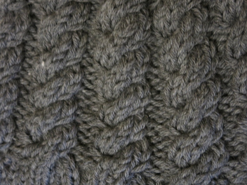 PATTERN Superchunky Cabled Hat Pdf Knitting Pattern - Etsy