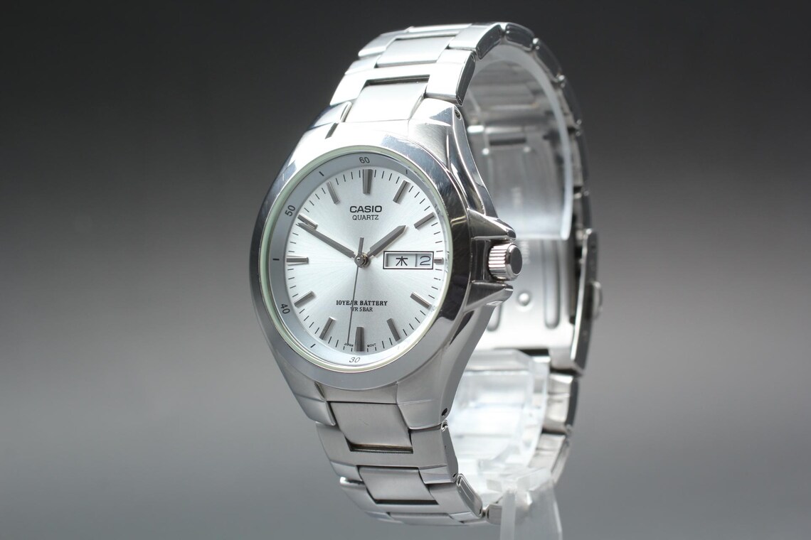 Casio MTP-1228DJ, foto 1 di 5