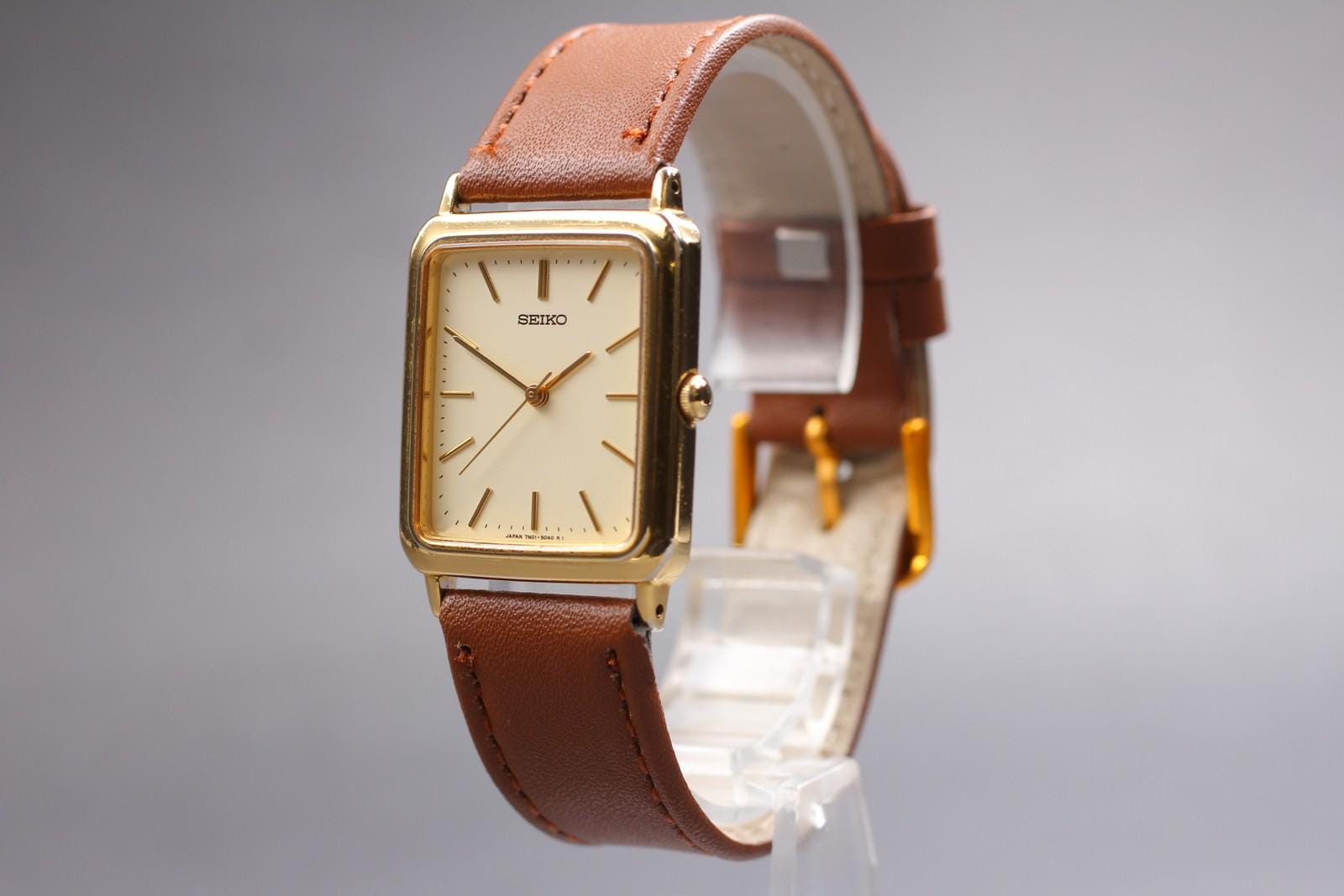 Seiko 7n01 watch - Etsy 日本