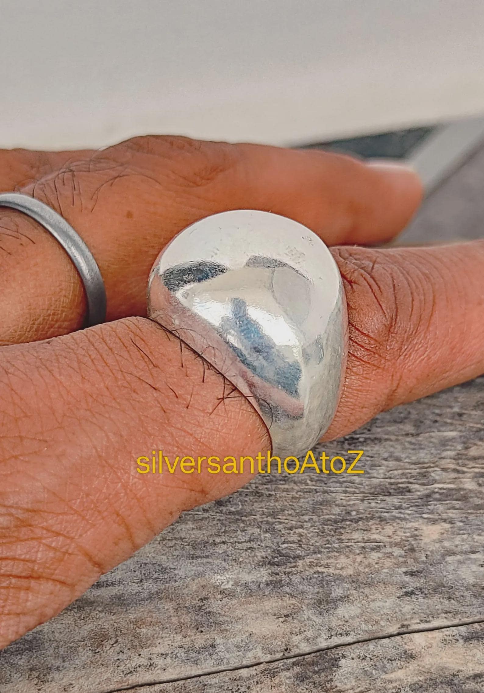 bague en argent massif, dôme, navette d'onyx, t. 55