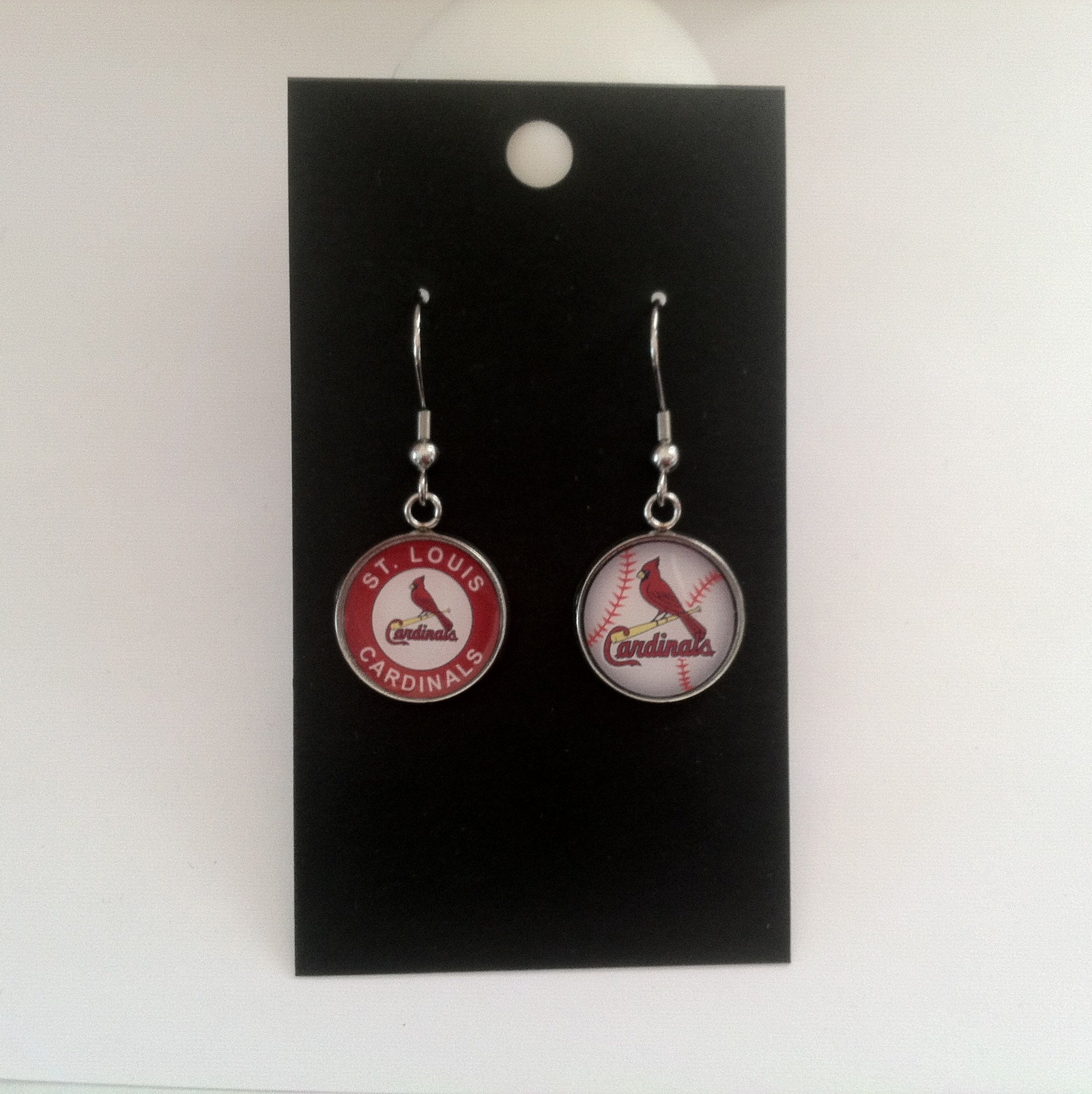 St. Louis Cardinals Earrings & Necklace Combo