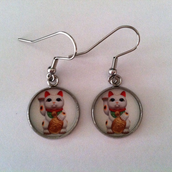 Maneki Neko Stainless Steel  Earrings Ear Wires Handmade Lucky Cat Light and Comfortable