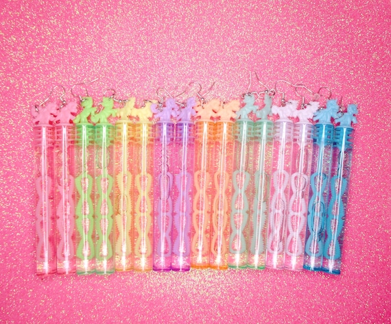 Unicorn Bubble Wand Earrings, Functional Bubble Blowing Earrings, Kawaii, Unicorn Dangle Earrings, Bubble Earrings, Y2K, Bubbles