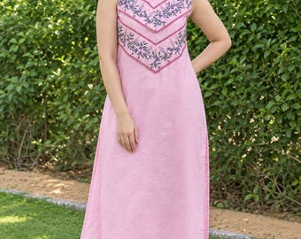 Pink Cotton Kurta Set with Trousers, Floral Embroidered Sleeveless Kurti, Indian Ethnic Wear, Women's Summer Outfit, Cotton Co Ord Set