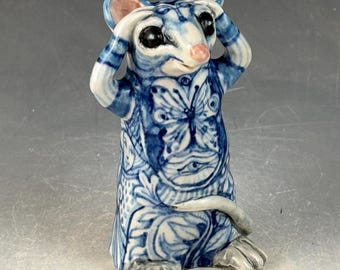 Blue and white lucky 4.5 inch mouse with butterfly