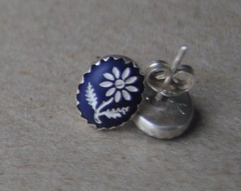 Blue and White Vintage Intaglio Flower Cabochons set in Sterling Silver