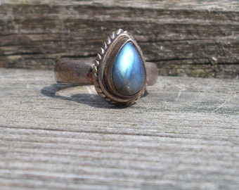 Tears from Heaven Labradorite Ring    R303