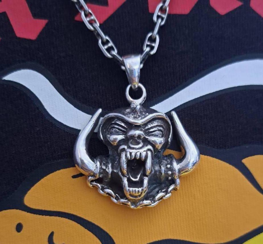 Rock Rebel Vampire Fang Necklace Rock Rebel Fangs Thick Chain