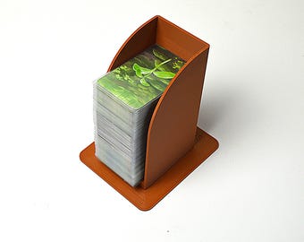 Kartenturm – 3D gedruckter Kartenhalter für Brettspiele – Kartenständer / Kartenhalterung aus PLA – Spielzubehör