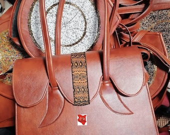 Sac à main en cuir africain fait main, sac fourre-tout tribal à bandoulière, cadeau de Noël pour sa mère
