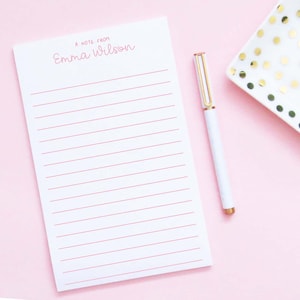 Notas personalizadas para niñas en un bloc de notas, papel rayado para escribir para niños, juego de papelería simple, lindo papel para escribir letras con guión, NP204