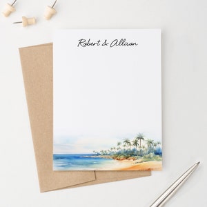 Stellen gepersonaliseerd briefpapier, platte kaarten met enveloppen, tropisch strand aquarel landschap, kaarten met namen, palmbomen WS046