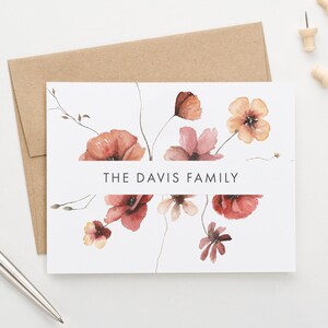Elegante bloemen gepersonaliseerd familiebriefpapier, aangepast familienaam briefpapier, gevouwen notitiekaarten, aquarel notitiekaarten FS031