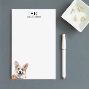 Bloc de notas con monograma personalizado con sobres, elija su raza de perro, blocs de notas de animales con iniciales, papel estacionario Corgi para letras NP414b